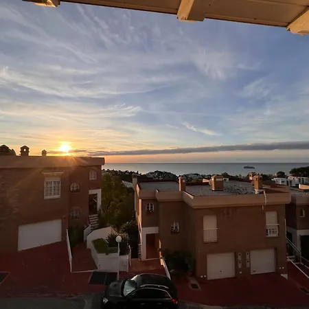 Holiday home Sea Views *