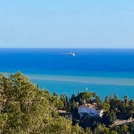 Holiday home Sea Views *