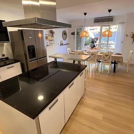 Sea Views Holiday home